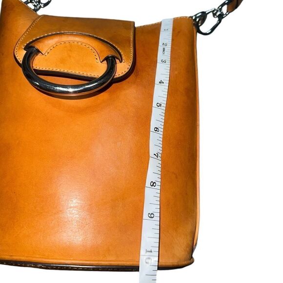 Banana Republic Italian Vachetta Bucket Bag - Picture 15 of 16